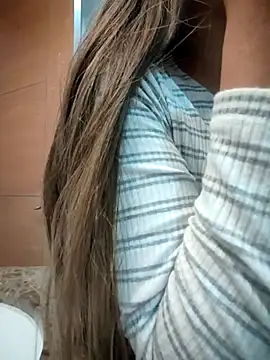 airamoon online show from September 21, 2025, 4:52 pm