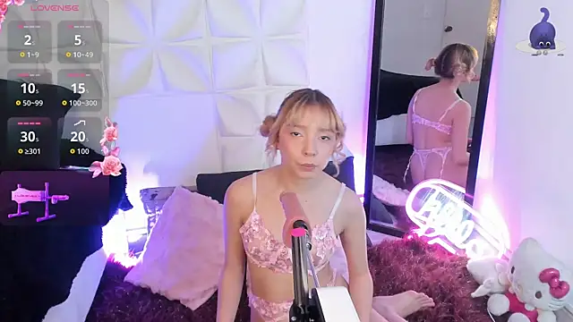 JuliethMoss online show from September 25, 2025, 8:01 pm