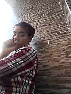 Pamelamiler   online show from September 13, 2025, 11:43 am