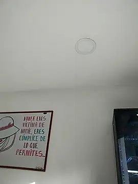Snapshot of Pamelamiler__ chatting on May 3, 2026, 12:22 pm Pamelamiler online show from May 3, 2026, 12:22 pm