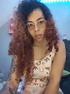 Snapshot of Pamelamiler__ chatting on June 18, 2026, 2:34 am Pamelamiler online show from June 18, 2026, 2:34 am