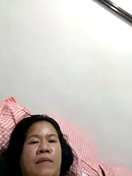 AsianbouncieGIRL online show from May 15, 2026, 11:56 pm