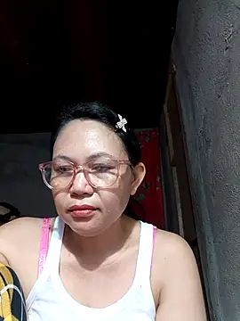 Everleigh mom online show from January 8, 2026, 11:29 pm