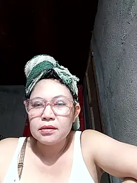 Everleigh mom online show from January 12, 2026, 1:55 am