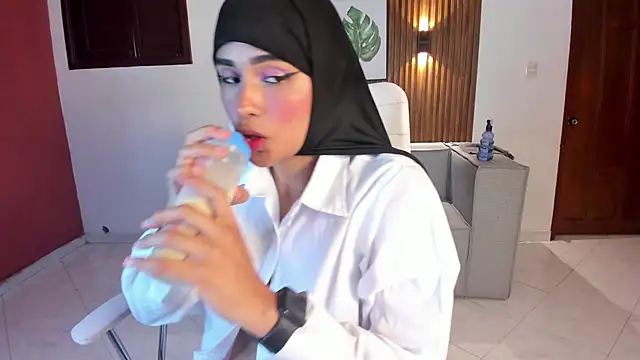 kayla hasab online show from September 14, 2025, 2:11 am
