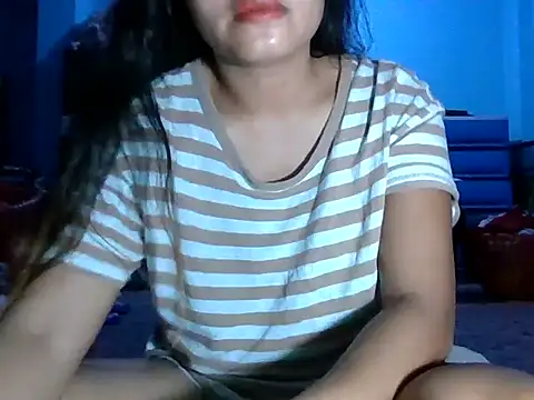 hardworkinggirl online show from December 17, 2025, 4:24 pm