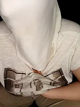 Lamia Queen  online show from October 2, 2025, 3:30 pm