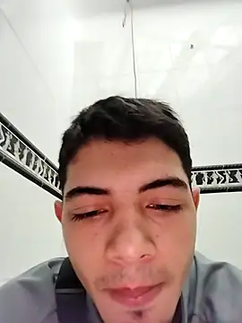 andrew colleman online show from November 28, 2025, 11:02 am