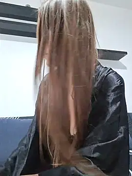 Snapshot of JessyKym chatting on November 11, 2025, 8:47 am JessyKym online show from November 11, 2025, 8:47 am