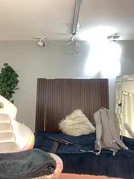 kataleya 29 online show from October 17, 2025, 12:30 pm