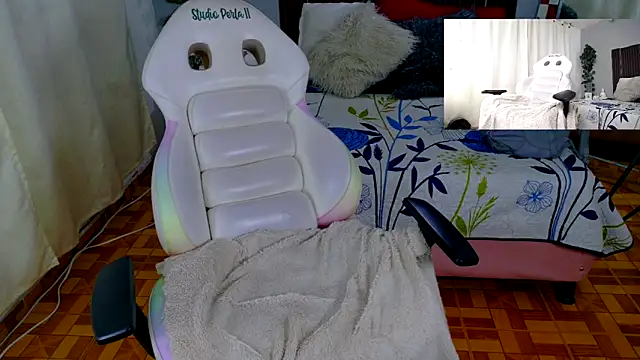 kataleya 29 online show from November 30, 2025, 2:26 am