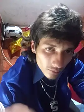 Snapshot of alexandercruz chatting on December 18, 2025, 6:52 am alexandercruz online show from December 18, 2025, 6:52 am