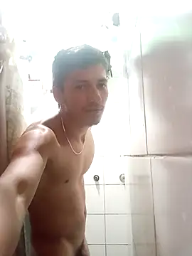 Snapshot of alexandercruz chatting on March 1, 2026, 12:12 am alexandercruz online show from March 1, 2026, 12:12 am