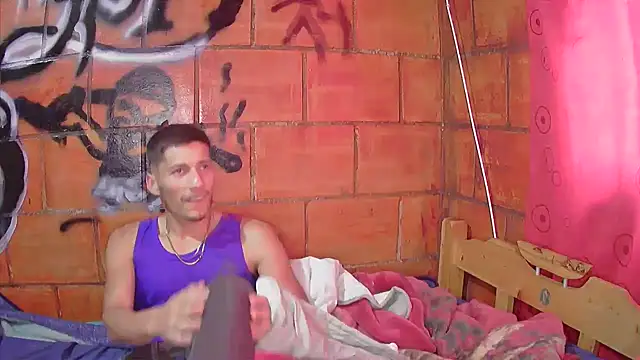 alexandercruz online show from March 20, 2026, 8:46 pm