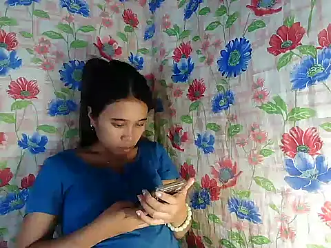 Pinay Skinny18 online show from September 23, 2025, 1:03 pm