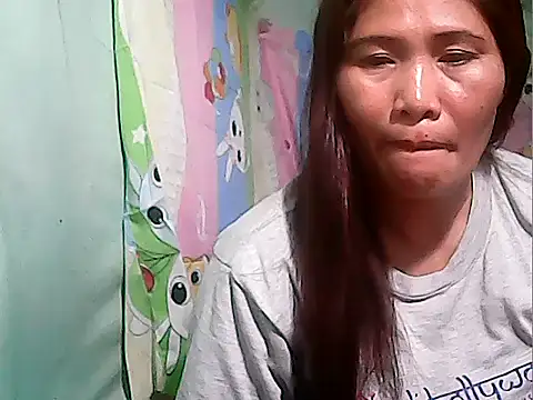 Juicy 69xx online show from October 31, 2025, 11:28 pm