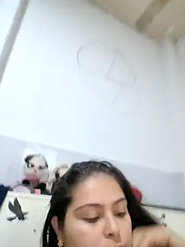 Snapshot of yatzuriperrita chatting on January 8, 2026, 2:47 am yatzuriperrita online show from January 8, 2026, 2:47 am