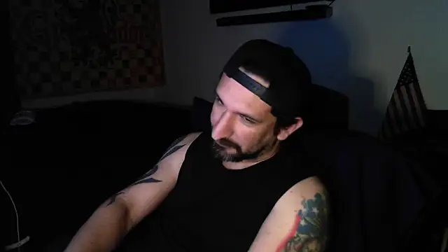 DevilPup75  online show from October 7, 2025, 12:35 pm