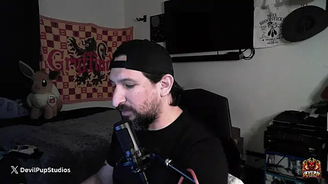 DevilPup75  online show from January 17, 2026, 12:48 am