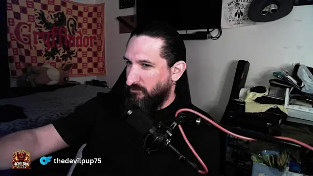 DevilPup75  online show from March 22, 2026, 2:37 am