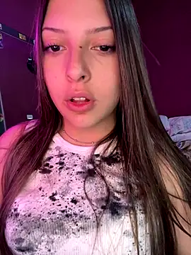 Snapshot of kiramedi chatting on September 12, 2025, 7:58 pm kiramedi online show from September 12, 2025, 7:58 pm