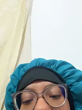 Valen1800 online show from March 25, 2026, 2:06 am