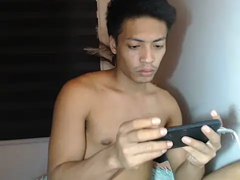 Snapshot of Asian_gregor chatting on September 19, 2025, 7:03 pm Asian gregor online show from September 19, 2025, 7:03 pm