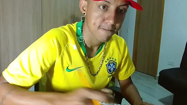 skinny23cm online show from November 13, 2025, 11:53 am