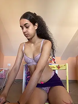 Snapshot of Sora_pasquale chatting on September 25, 2025, 7:12 am Sora pasquale online show from September 25, 2025, 7:12 am