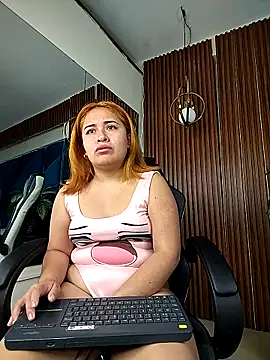 sara-lopez1 online show from October 15, 2025, 12:16 pm