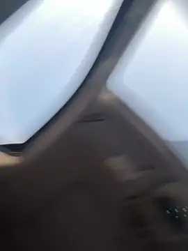 Dwizzlerperizzlee online show from April 25, 2026, 12:57 am