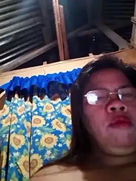 Huge mama69 online show from February 13, 2026, 10:39 pm