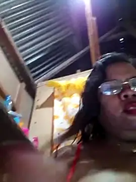 Huge mama69 online show from March 27, 2026, 11:04 pm