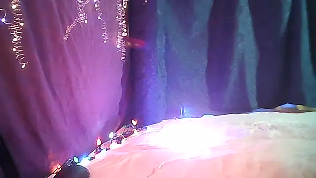 AlexaBlessed2 online show from October 10, 2025, 4:00 am