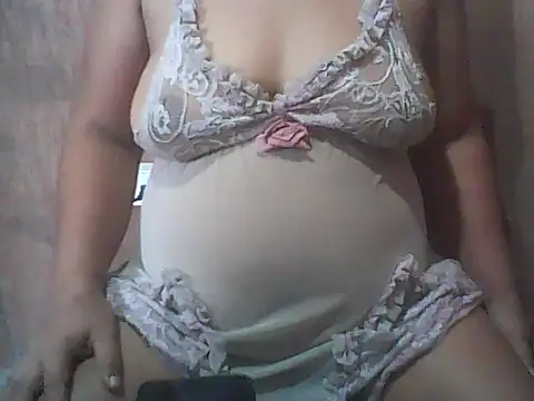 Azrielxx05 online show from October 10, 2025, 6:45 am