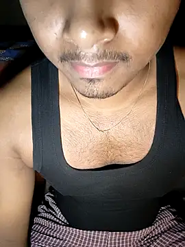 night  wolf online show from April 12, 2026, 2:27 am