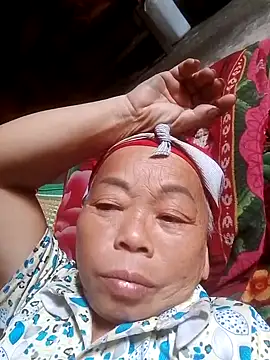 VangLe73 online show from October 17, 2025, 6:05 am