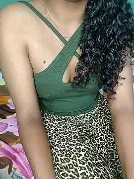 Tamilpallavi online show from October 8, 2025, 2:47 pm