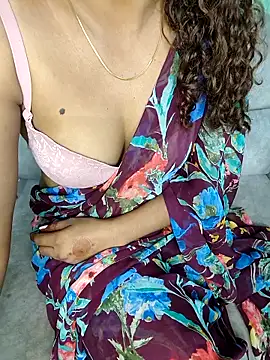 Tamilpallavi online show from February 5, 2026, 4:06 am