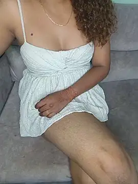 Snapshot of Tamilpallavi chatting on June 12, 2026, 11:57 pm Tamilpallavi online show from June 12, 2026, 11:57 pm