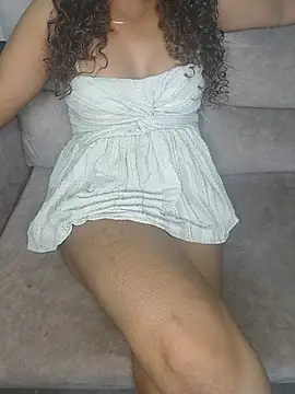 Snapshot of Tamilpallavi chatting on June 27, 2026, 11:37 am Tamilpallavi online show from June 27, 2026, 11:37 am
