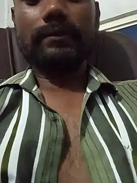 Snapshot of upwalebhaiya chatting on August 1, 2026, 3:11 pm upwalebhaiya online show from August 1, 2026, 3:11 pm