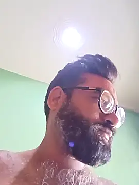 Snapshot of hard_boy9455 chatting on September 21, 2025, 2:02 am hard boy9455 online show from September 21, 2025, 2:02 am