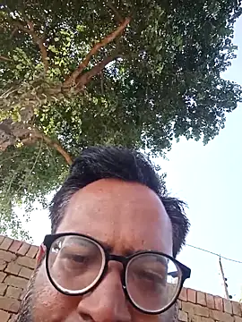 Snapshot of hard_boy9455 chatting on September 22, 2025, 2:57 am hard boy9455 online show from September 22, 2025, 2:57 am