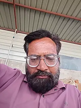 Snapshot of hard_boy9455 chatting on September 26, 2025, 7:23 am hard boy9455 online show from September 26, 2025, 7:23 am