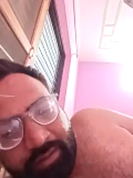 Snapshot of hard_boy9455 chatting on October 27, 2025, 8:46 pm hard boy9455 online show from October 27, 2025, 8:46 pm