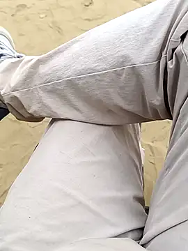 Snapshot of hard_boy9455 chatting on October 28, 2025, 9:02 am hard boy9455 online show from October 28, 2025, 9:02 am