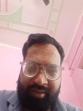 Snapshot of hard_boy9455 chatting on November 6, 2025, 1:17 am hard boy9455 online show from November 6, 2025, 1:17 am