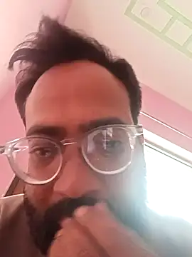 Snapshot of hard_boy9455 chatting on November 12, 2025, 2:01 am hard boy9455 online show from November 12, 2025, 2:01 am