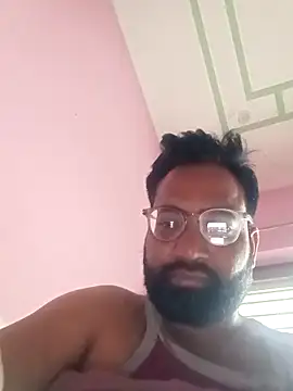 Snapshot of hard_boy9455 chatting on December 21, 2025, 3:46 am hard boy9455 online show from December 21, 2025, 3:46 am